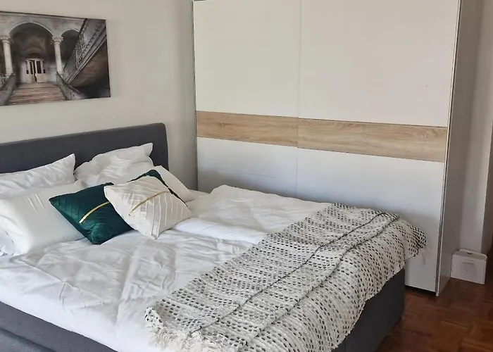 Cozy & Fully Equipped Flat In A Prime Location *